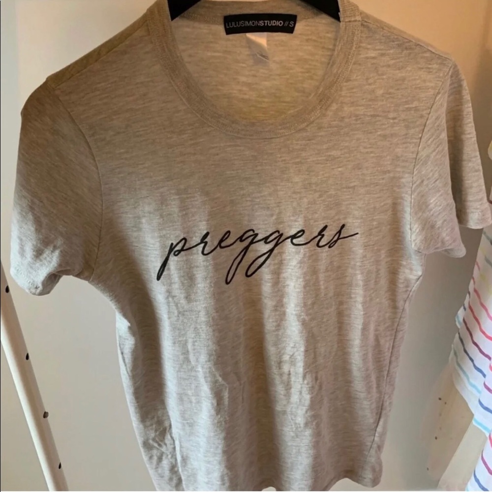 Vici Preggers Tee